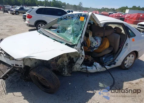 2005 Ford Focus Zx4 from USA, damaged, VIN 1FAFP34N35W223012